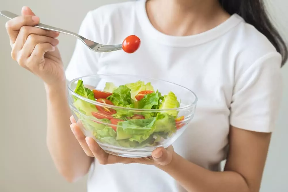 Thực Phẩm Ít Calo: Xu Hướng Xây Dựng Menu Lành Mạnh Cho Nhà Hàng